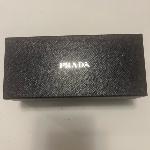 Prada eyeglasses case with box - Picture 2 of 10